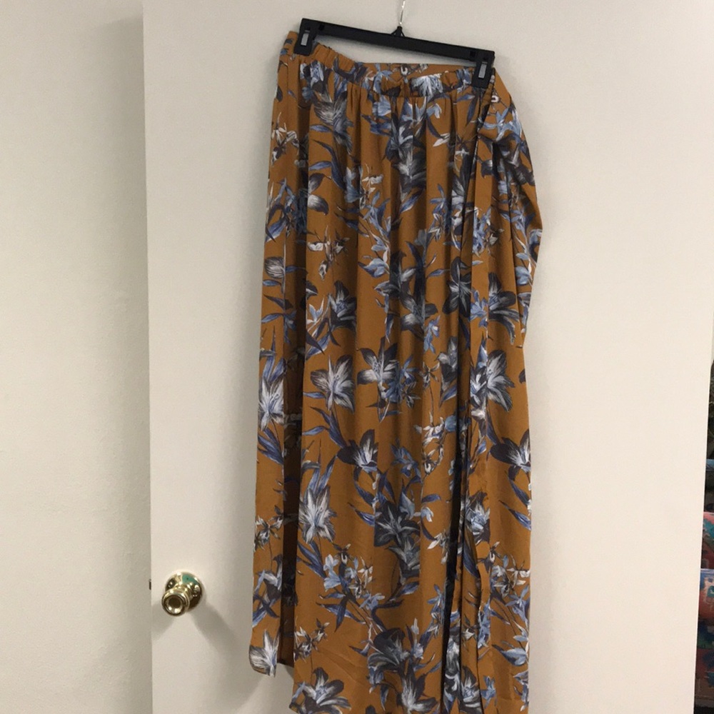 Brand new plus size wrap skirt
